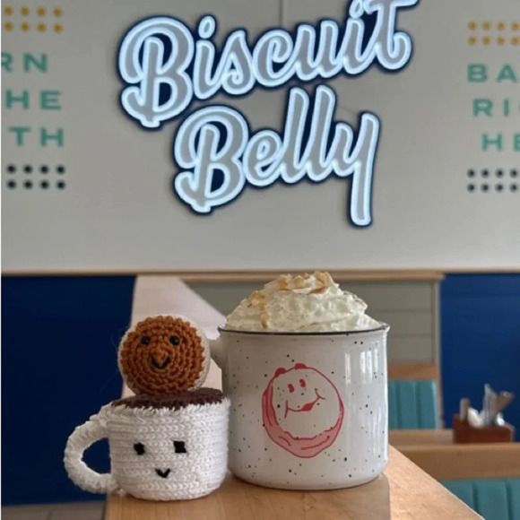 LIVE SHOW LISTING FREE PEOPLE/BOHO/LULULEMON/ALL THE ATHLETICS AND BAGS - Picture 6 of 9